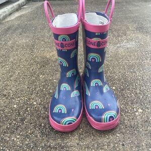 Lone Cone Kids Rainbow Boots - Navy and Pink